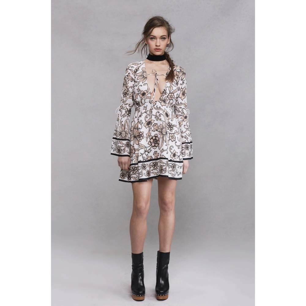 For love and lemons ayla dress